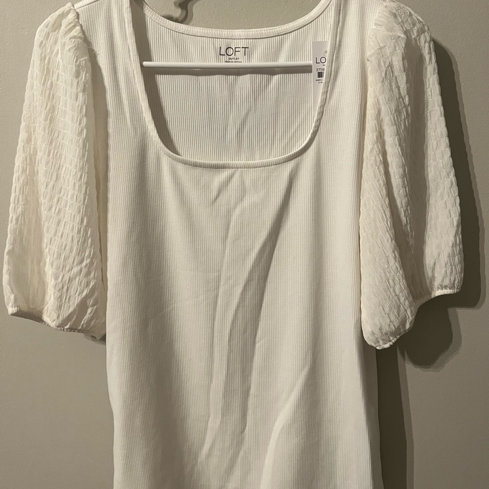 LOFT White Puff Sleeve Ribbed Blouse